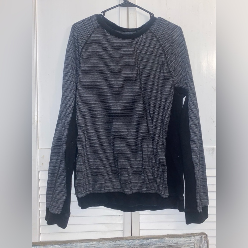 MARK ANTHONY Long Sleeved Pull Over